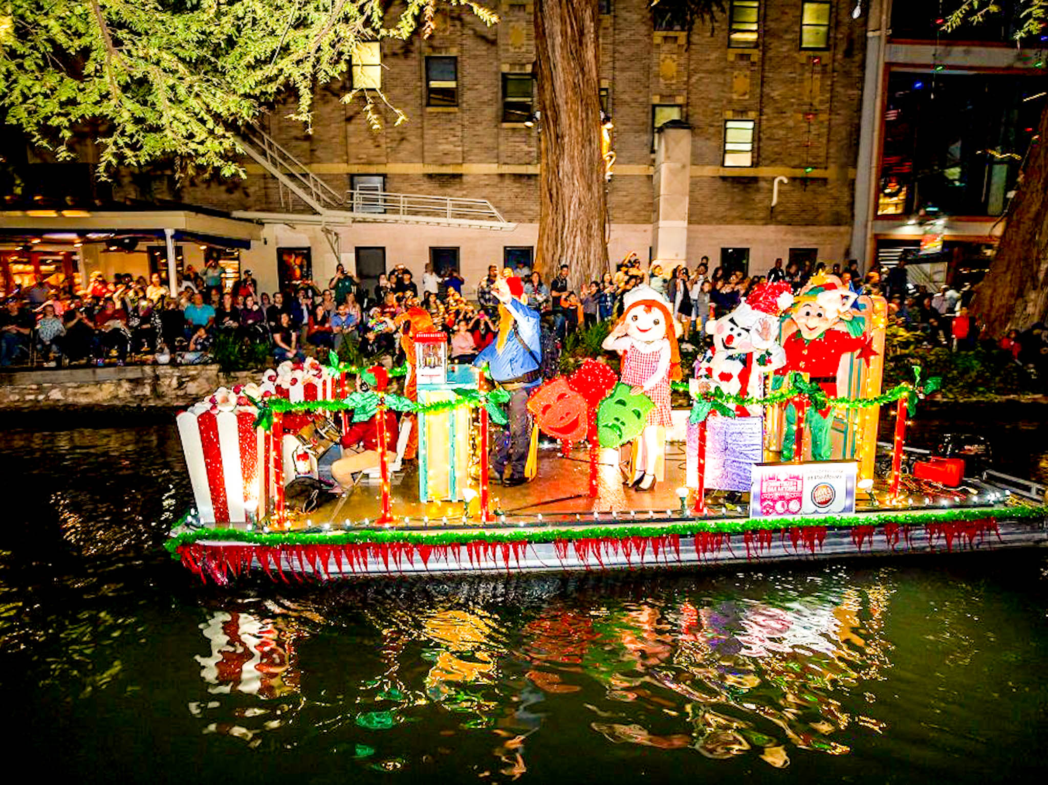 The Ultimate Guide To Holiday Events In San Antonio (2024) - The San ...