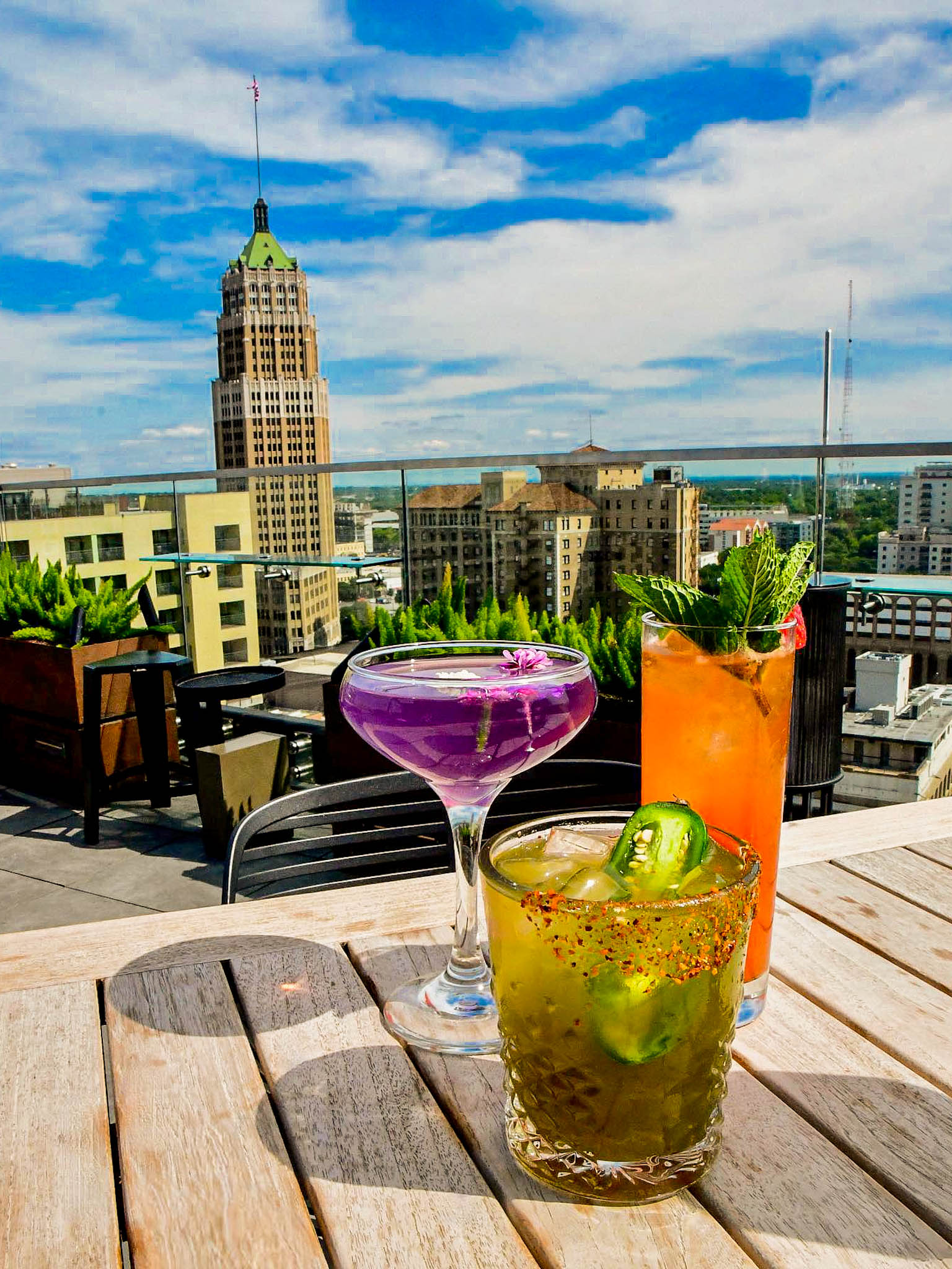 The Most Spectacular Rooftop Bars in San Antonio for Drinks with a View ...
